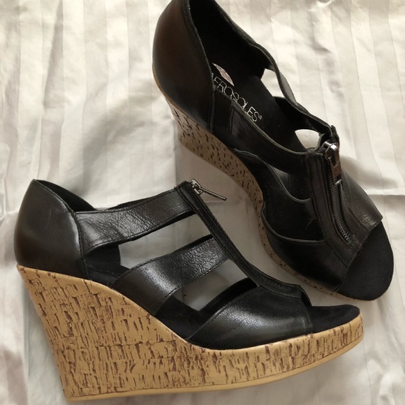 aerosole wedges black